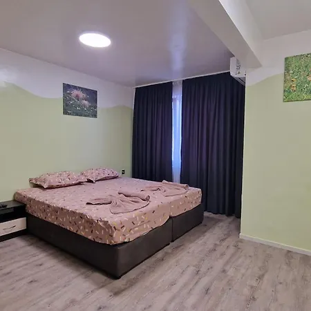 Motel морски рай *