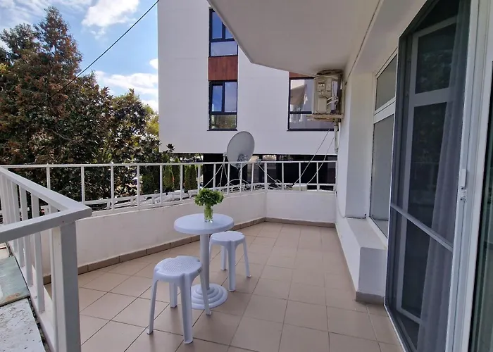 морски рай Motel